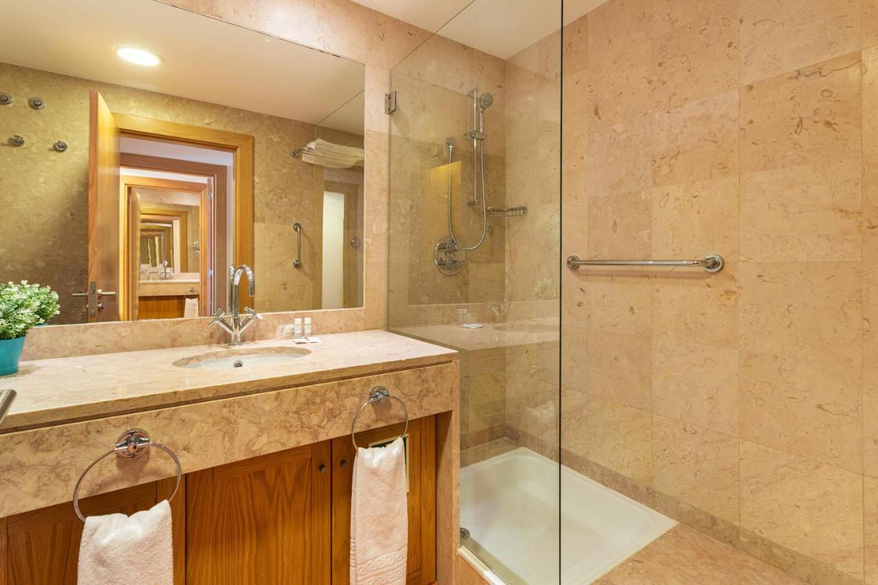 Al - Apartamento Vila Sol F5 E วิลาโมรา ภายนอก รูปภาพ